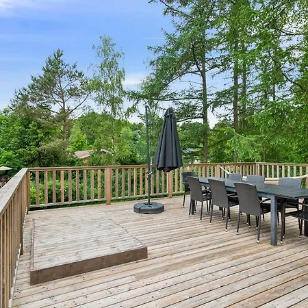 Feriehus Cosy With Outdoor Hot Tub And Scenic Surroundings In