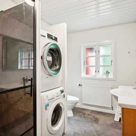Cosy With Outdoor Hot Tub And Scenic Surroundings In Ebeltoft